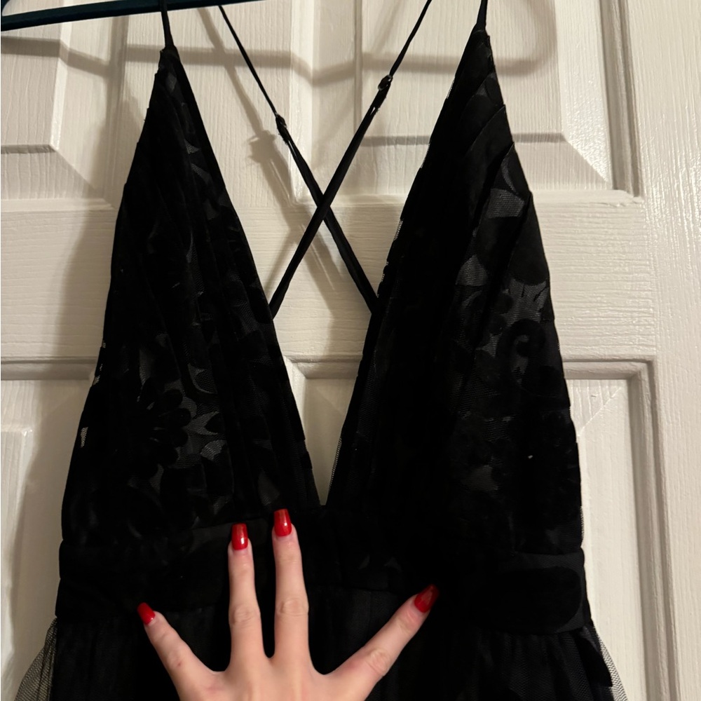 windsor prom dress - Picture 4 of 7
